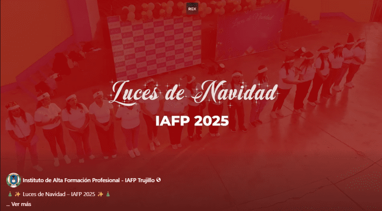 Luces de Navidad en IAFP 2025
